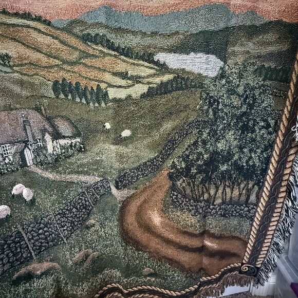 Irish Blessing Woven Tapestry Throw 50" X 70" with Celtic corner Knot Design - Picture 4 of 13